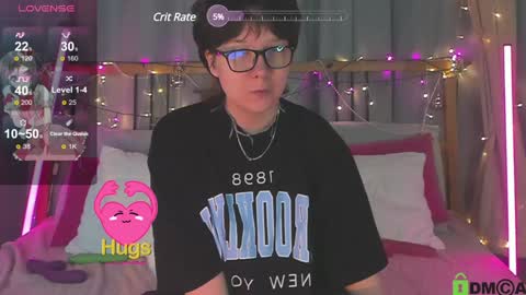 Snapshot of dreamgirllove chatting on 12/06/24, 01:07 Billy online show from 12/06/24, 01:07