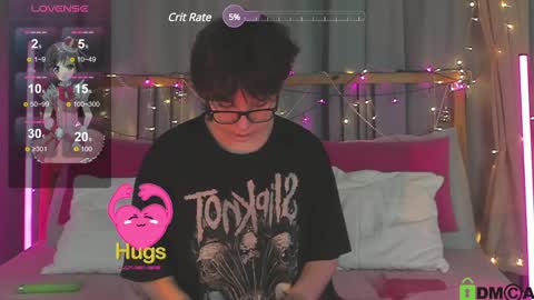 Snapshot of dreamgirllove chatting on 12/10/24, 04:02 Billy online show from 12/10/24, 04:02