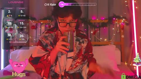 Snapshot of dreamgirllove chatting on 12/20/24, 01:47 Billy online show from 12/20/24, 01:47