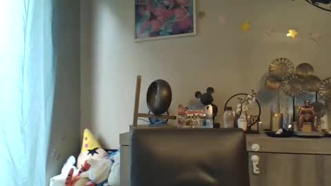 Snapshot of dreamguy38 chatting on 10/07/25, 08:22 dreamguy38 online show from 10/07/25, 08:22