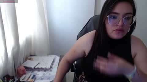 Snapshot of dreams__angel chatting on 02/05/25, 02:48 Catalina online show from 02/05/25, 02:48