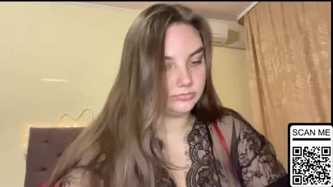 Mila online show from 11/10/25, 03:33