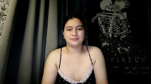 Snapshot of dreamycreamyst chatting on 01/13/25, 04:28 dreamycreamyst online show from 01/13/25, 04:28