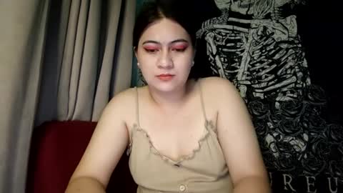 Snapshot of dreamycreamyst chatting on 03/07/25, 10:43 dreamycreamyst online show from 03/07/25, 10:43