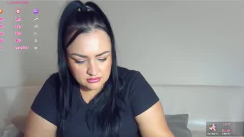 dreamyhousewife1 online show from 10/16/25, 04:52