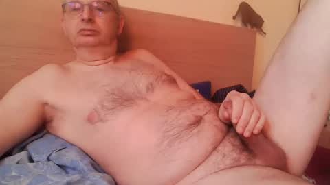 Snapshot of drift6 chatting on 01/13/25, 07:43 drift6 online show from 01/13/25, 07:43