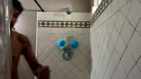 Snapshot of drip7 chatting on 09/20/25, 08:43 drip7 online show from 09/20/25, 08:43