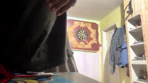 Snapshot of drip7 chatting on 10/24/25, 12:45 drip7 online show from 10/24/25, 12:45