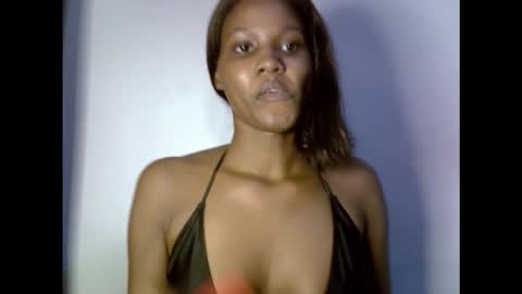 Snapshot of drippingpussy__ chatting on 10/14/25, 10:54 drippingpussy__ online show from 10/14/25, 10:54