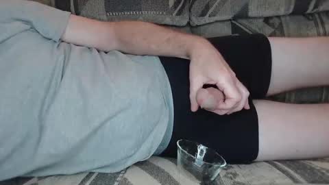 Snapshot of drippyjt chatting on 10/17/25, 08:11 drippyjt online show from 10/17/25, 08:11