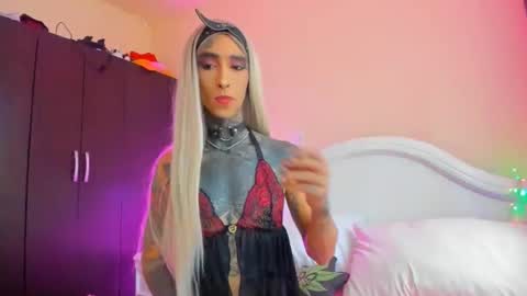 drippyorlove online show from 01/24/25, 10:30