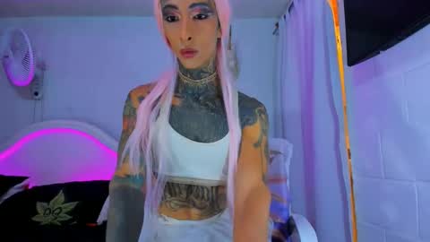 drippyorlove online show from 09/15/25, 10:32