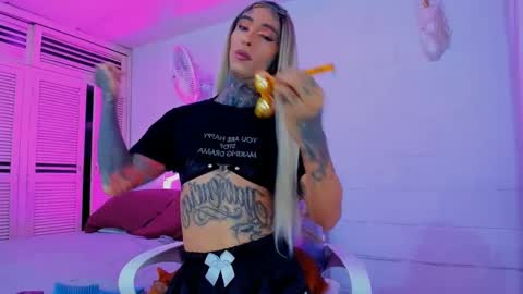 drippyorlove online show from 10/08/25, 09:01