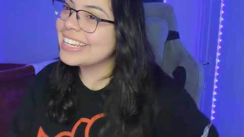 Snapshot of drizzypeach602 chatting on 10/22/25, 07:30 Drizzypeach602 online show from 10/22/25, 07:30