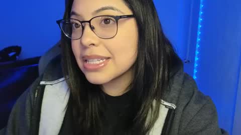 Snapshot of drizzypeach602 chatting on 10/26/25, 01:44 Drizzypeach602 online show from 10/26/25, 01:44