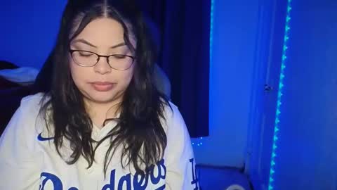 Snapshot of drizzypeach602 chatting on 11/01/25, 01:40 Drizzypeach602 online show from 11/01/25, 01:40