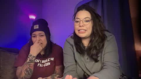 Snapshot of drizzypeach602 chatting on 11/30/25, 05:00 Drizzypeach602 online show from 11/30/25, 05:00