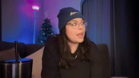 Snapshot of drizzypeach602 chatting on 12/01/25, 04:50 Drizzypeach602 online show from 12/01/25, 04:50