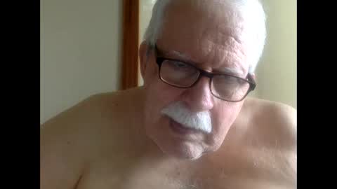 drnick069 online show from 10/17/25, 05:04