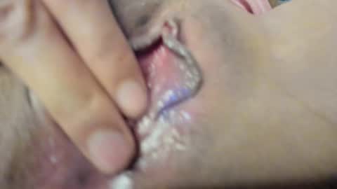 Snapshot of drod6621 chatting on 11/21/25, 02:32 CamiSanti online show from 11/21/25, 02:32