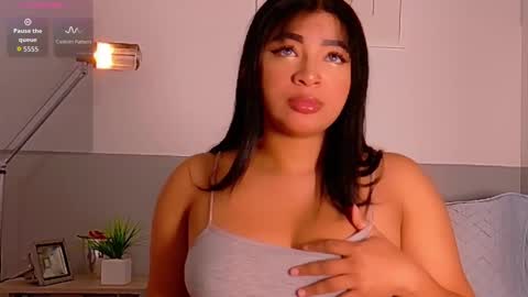 Snapshot of drooling4daddy chatting on 10/20/25, 12:49 drooling4daddy online show from 10/20/25, 12:49