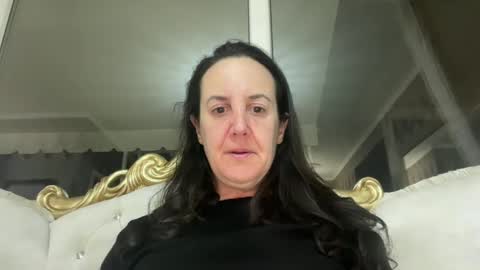 Snapshot of drresa chatting on 03/07/25, 08:55 Dr. Resa online show from 03/07/25, 08:55