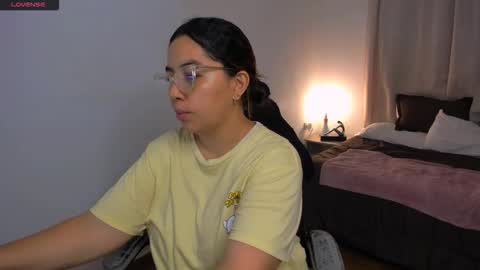 Snapshot of dulce_brithany chatting on 09/17/25, 11:34 dulce brithany online show from 09/17/25, 11:34