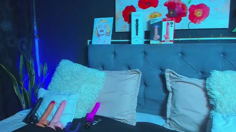 C E L E S T E  online show from 02/02/25, 10:13