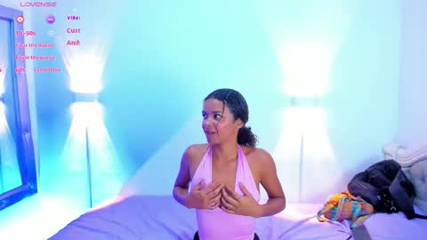 dulce online show from 11/19/25, 10:54