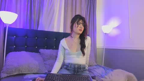 Dulce  online show from 11/28/25, 12:52