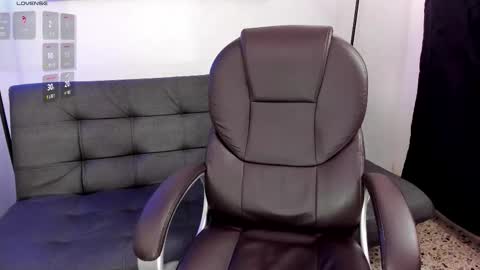 Kitty online show from 11/05/25, 03:39