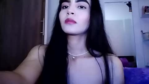 Snapshot of dulce_lucero chatting on 12/17/24, 09:16 dulce_lucero online show from 12/17/24, 09:16