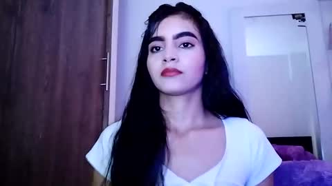 Snapshot of dulce_lucero chatting on 01/30/25, 05:17 dulce_lucero online show from 01/30/25, 05:17