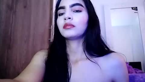Snapshot of dulce_lucero chatting on 01/31/25, 06:47 dulce_lucero online show from 01/31/25, 06:47