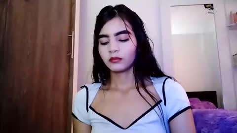 Snapshot of dulce_lucero chatting on 02/03/25, 05:56 dulce_lucero online show from 02/03/25, 05:56