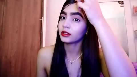 Snapshot of dulce_lucero chatting on 02/10/25, 05:52 dulce_lucero online show from 02/10/25, 05:52