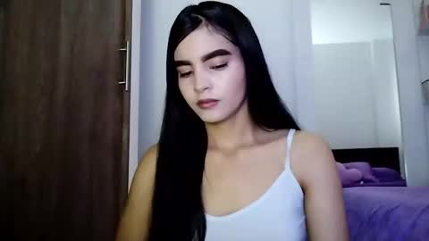 Snapshot of dulce_lucero chatting on 03/09/25, 02:32 dulce_lucero online show from 03/09/25, 02:32