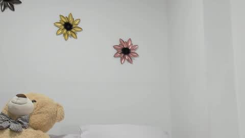 Dulce  online show from 01/08/25, 11:43
