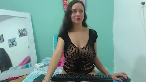 dulce_sexy21 online show from 01/28/25, 08:26
