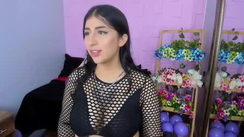 Snapshot of dulcinea77gp chatting on 11/23/25, 02:55 Sahara online show from 11/23/25, 02:55