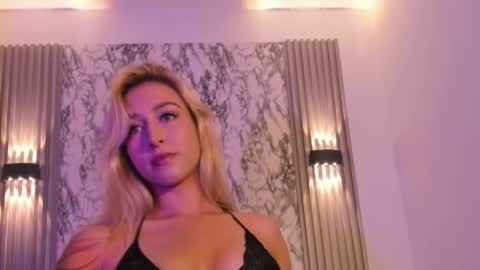 dulcinea 2 online show from 10/15/25, 07:14