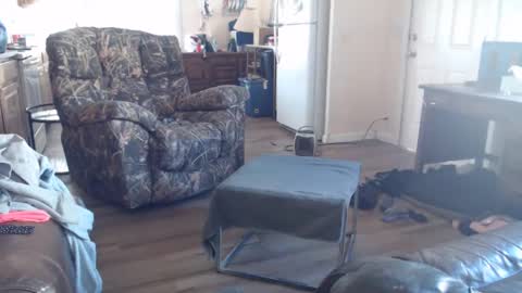 dumbgirl5150 online show from 12/14/24, 09:35