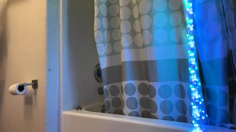 dumbgirl5150 online show from 02/13/25, 10:55