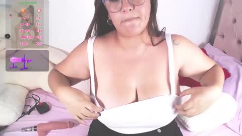 Emi  online show from 02/24/25, 07:09