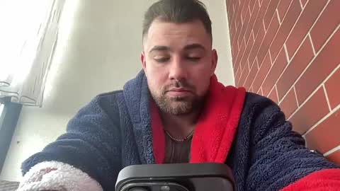 Snapshot of duncanstones chatting on 12/30/24, 10:32 DuncanStone online show from 12/30/24, 10:32