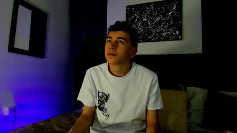 Thomas and Noah online show from 11/02/25, 12:40