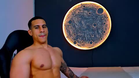 Snapshot of duran_dhikol1 chatting on 10/24/25, 03:36 duran_dhikol1 online show from 10/24/25, 03:36