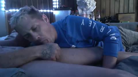 dustinwyant1983 online show from 11/11/25, 11:16