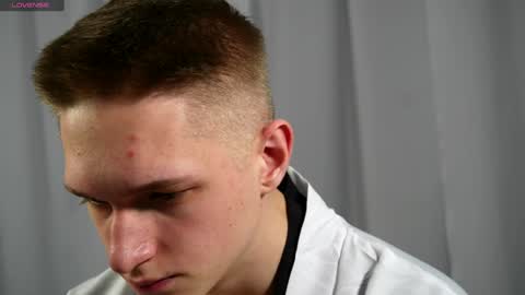 Snapshot of dustyn_fox chatting on 01/19/25, 05:39 Dustyn online show from 01/19/25, 05:39