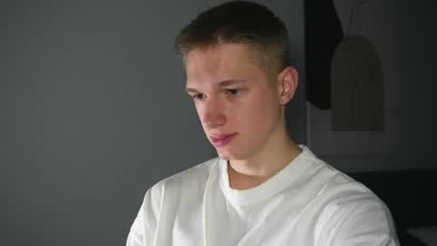 Snapshot of dustyn_fox chatting on 01/27/25, 10:06 Dustyn online show from 01/27/25, 10:06